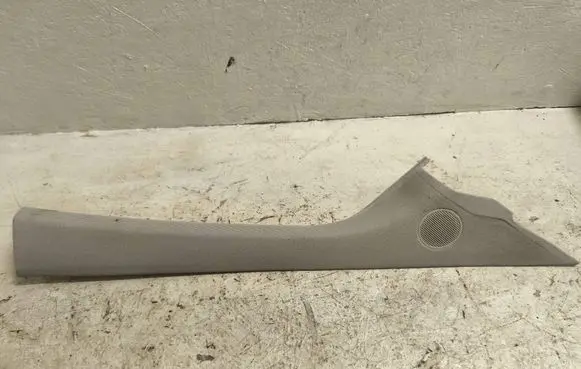 Mercedes-Benz B W245 (A) pillar trim A1696903225