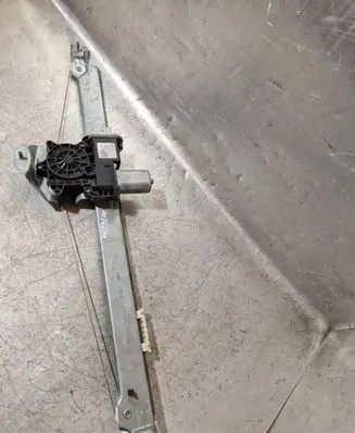 Front door window regulator with motor