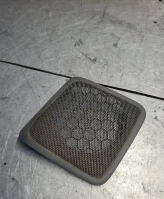 Side speaker trim/cover