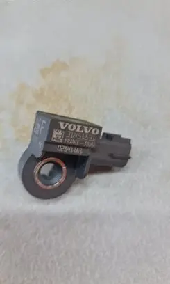 Volvo XC60 Airbag deployment crash/impact sensor 31451531