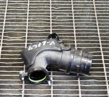 Audi Q3 8U Air intake duct part 04E129656R