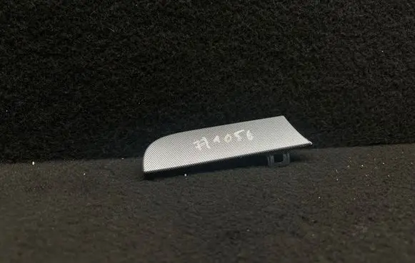 Volkswagen Touran I Dashboard glove box trim 1t1858418