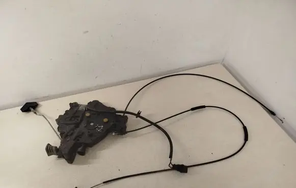 Volkswagen Multivan T5 Sliding door lock 7H0843653BB 7H0843653