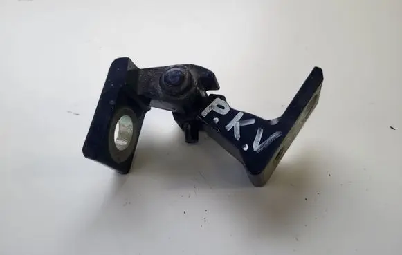 Skoda Octavia Mk3 (5E) Front door upper hinge