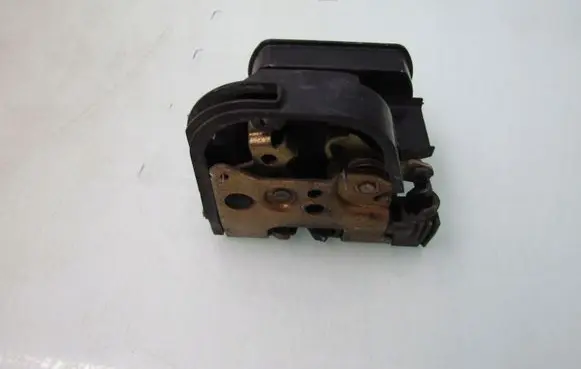 Fiat Punto (176) Front door lock