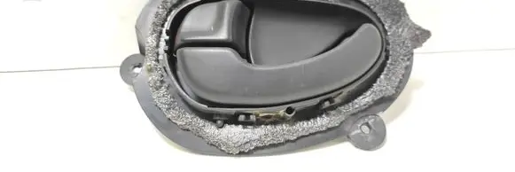Peugeot 406 Rear door interior handle 9616307577