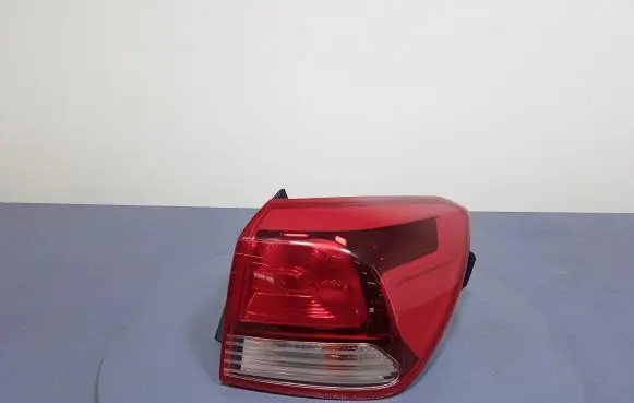 KIA Rio Rear/tail lights 92402-H8