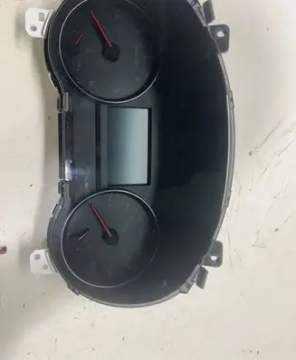KIA Sportage Speedometer (instrument cluster) 769167820