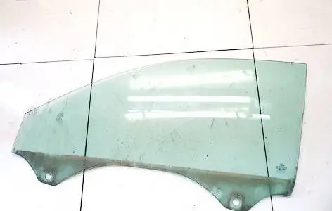 Audi A3 S3 8P Front door window glass four-door AS2