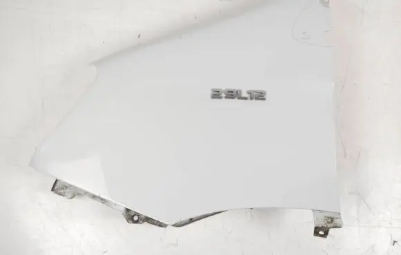 Iveco Daily 35.8 - 9 Fender