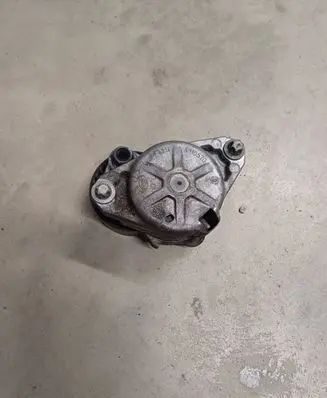 Mercedes-Benz R W251 Generator/alternator belt tensioner A110570