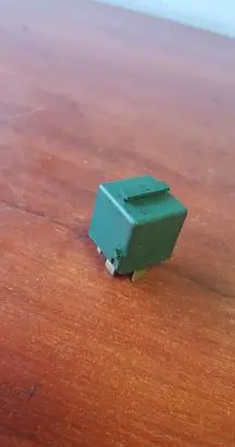 BMW 5 E34 Other relay 8350566