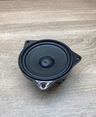 BMW X5 E70 Front door speaker 9151864 18820010