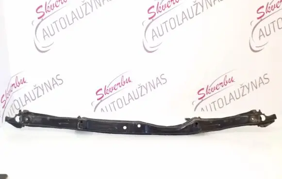 Toyota RAV 4 (XA30) Front bumper mounting bracket