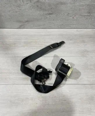 BMW X5 E53 Front seatbelt 33000338d