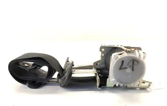 Toyota RAV 4 (XA40) Front seatbelt 7X8350P