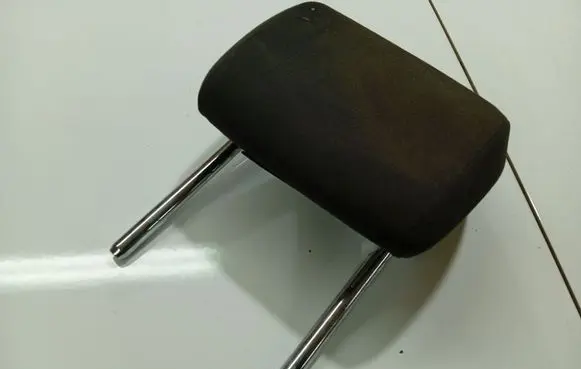Opel Insignia A Front seat headrest 