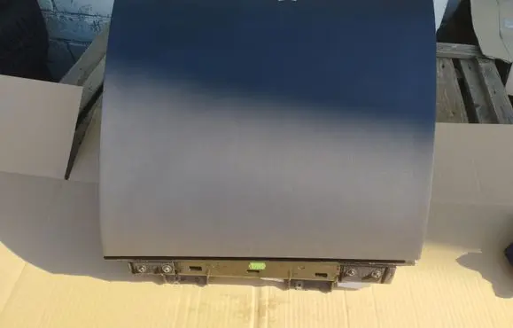 Volkswagen Phaeton Glove box 3D1857114E