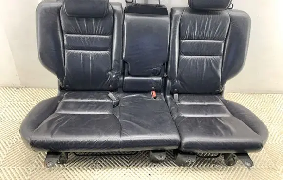 Honda CR-V Second row seats 