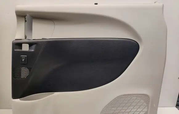 Chrysler Pacifica Sliding door card 5RP712D2AD