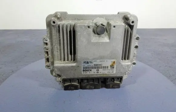 Ford Focus C-MAX Engine control unit/module ECU 6M5112A650NC