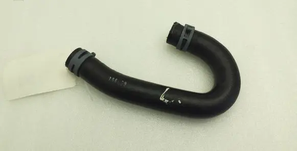 Porsche Cayenne (92A) Engine coolant pipe/hose 7P5815991