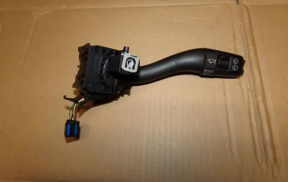Audi A3 S3 A3 Sportback 8P Wiper control stalk 8P0953519A