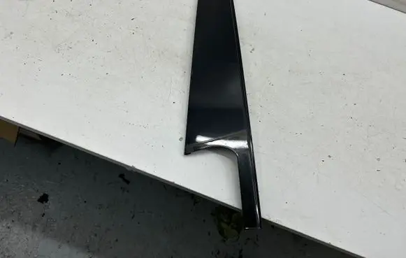 BMW iX3 G08 Rear door glass trim molding 7410045