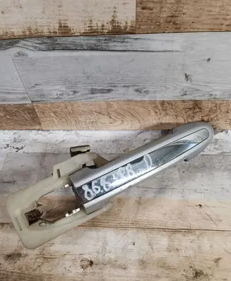 Hyundai Santa Fe Front door exterior handle