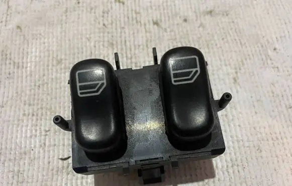 Mercedes-Benz ML W163 Other switches/knobs/shifts a1638203110 1638203110