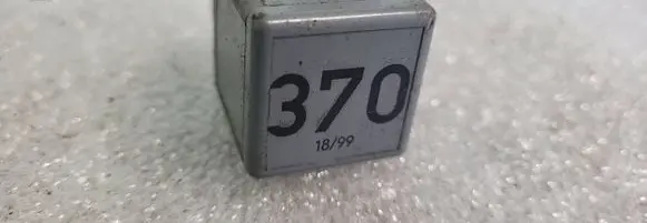 Audi A4 S4 B5 8D Other relay 8D0951253
