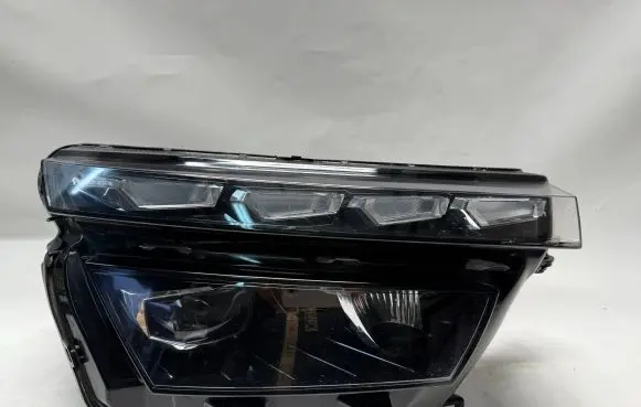 Skoda Kamiq Headlight/headlamp 658941016B 658941016