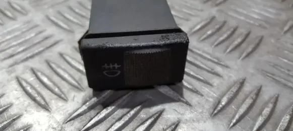 Fog light switch