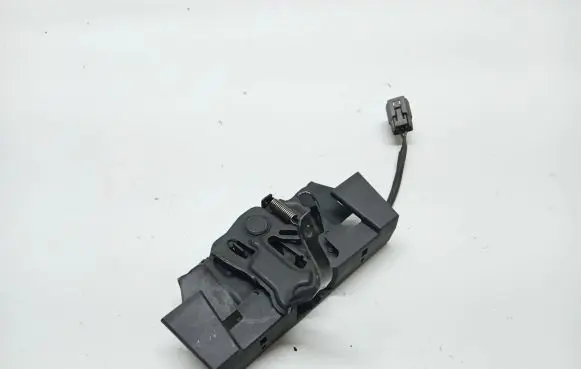 Mazda CX-5 Engine bonnet/hood lock/catch