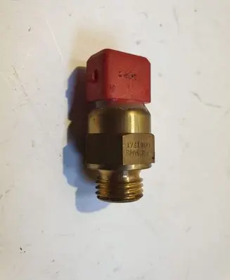 Coolant temperature sensor