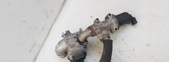 Opel Astra H EGR valve 50024005 09T355 55215032