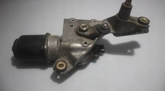 Mazda 2 Wiper motor