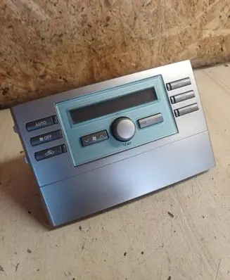 Toyota Corolla Verso E121 Climate control unit 559000F020 MB1465702264
