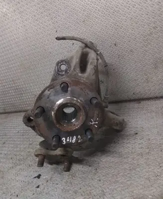 Toyota Prius (XW20) Front wheel hub spindle knuckle
