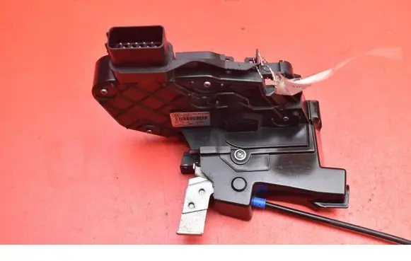 Ford Mondeo MK IV Front door lock 6M2A-R21813-MB