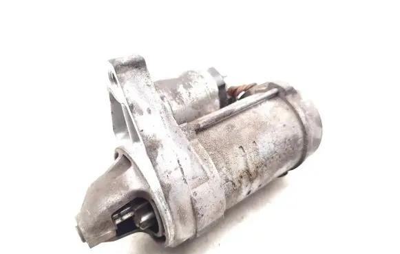 Toyota Yaris Starter motor 281000N040
