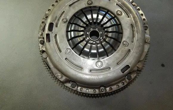 Volkswagen Scirocco Clutch set kit 03G141031T 06J14102