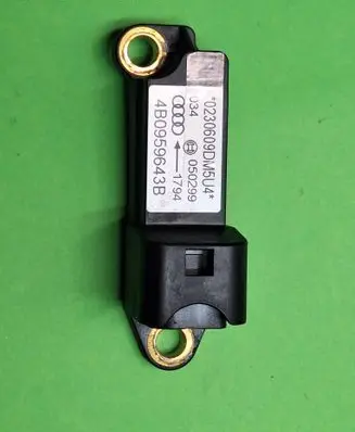 Audi A6 S6 C5 4B Airbag deployment crash/impact sensor 4B0959643B 0230609UM5U4 050299