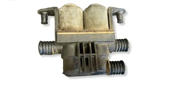 Land Rover Range Rover L322 Coolant heater control valve 8374995 1147412137