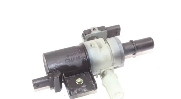 Volvo XC40 Turbo solenoid valve 32139918