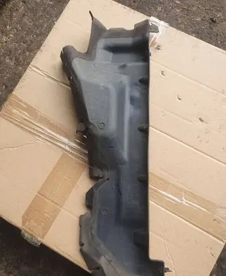 Peugeot 308 SW Intercooler air guide/duct channel 9680361880