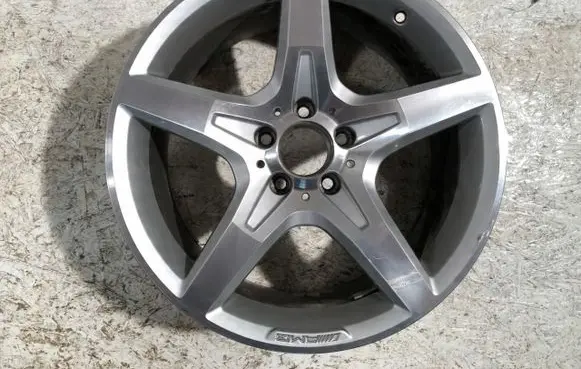 Mercedes-Benz SLK R172 R18 alloy rim 