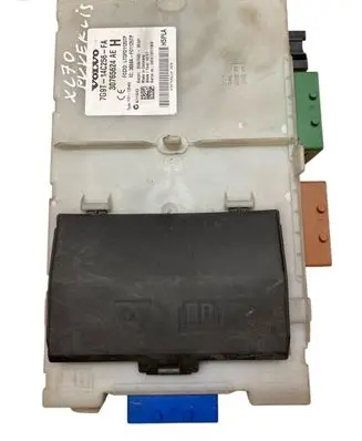 Volvo XC70 Fuse module 7G9T14C256FA 30765624AE 3659AF01125TP