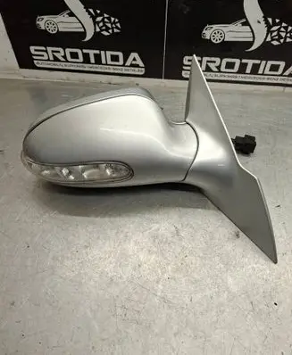 Mercedes-Benz CLK A209 C209 Front door electric wing mirror 332200 332202