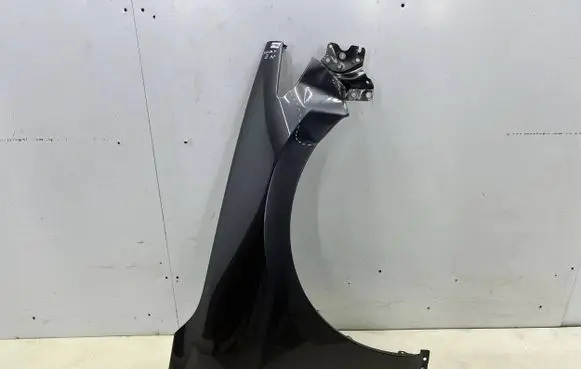 Mazda 3 Fender